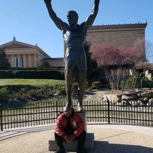 Meet your Posher, Eddie